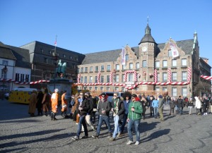 Das Rathaus in Düsseldorf freut sich auf den Karneval