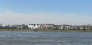Rheinhochwasser Düsseldorf